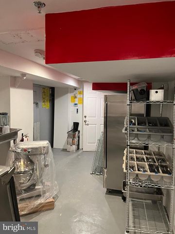 1500 E CAPITOL ST NE, Washington, DC 20003