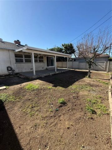 19465 Friar, Tarzana, CA 91335