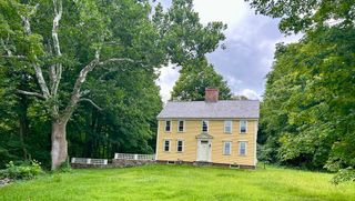 41 North Great Rd 41, Lincoln, MA 01773
