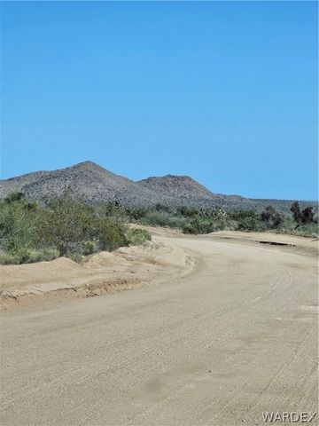 UNK Alamo Road, Yucca, AZ 86438