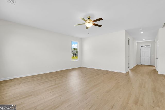 206 Daniel Trent Way, Kingsland, GA 31548