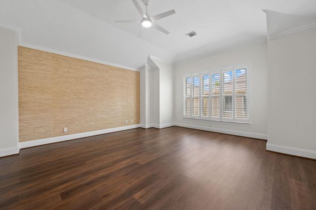 1918 Greenwich Terrace Drive, Houston, TX 77019