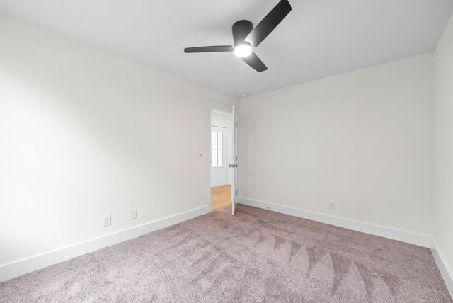 937 Bankside Dr, Clarksville, TN 37043