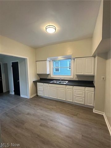 1753 Alcoy Road, Cleveland, OH 44112