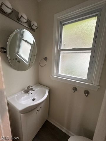 1753 Alcoy Road, Cleveland, OH 44112