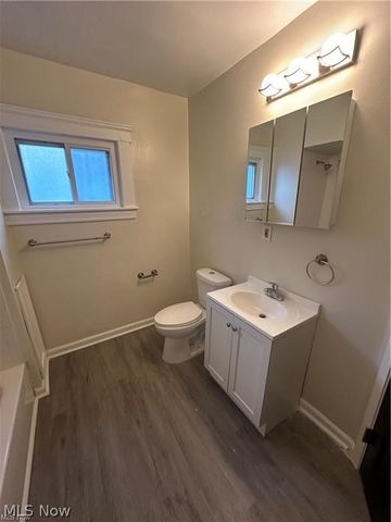 1753 Alcoy Road, Cleveland, OH 44112