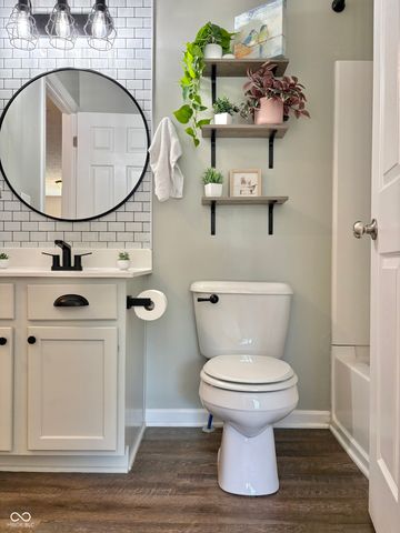 12245 Pebble Street UNIT 600, Fishers, IN 46038