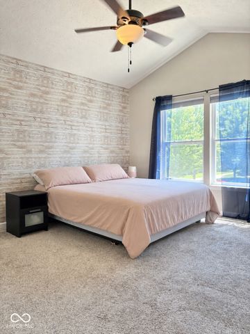 12245 Pebble Street UNIT 600, Fishers, IN 46038