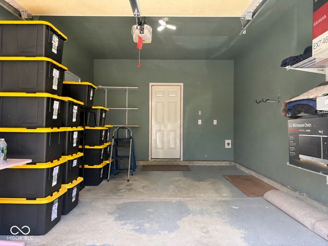 12245 Pebble Street UNIT 600, Fishers, IN 46038