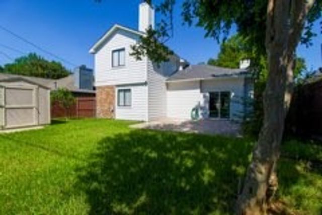 610 Lemons Street, Cedar Hill, TX 75104