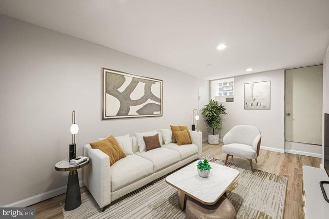 1826 S ALDEN ST, Philadelphia, PA 19143