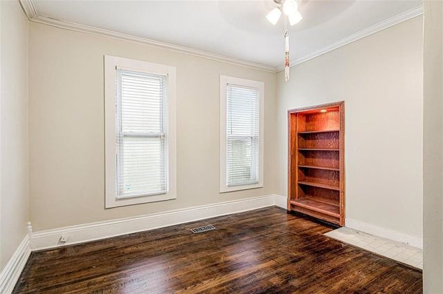 31 S COX ST, Memphis, TN 38104