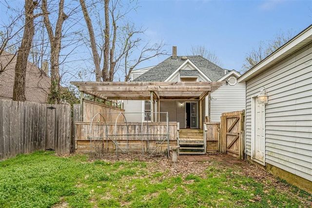 31 S COX ST, Memphis, TN 38104