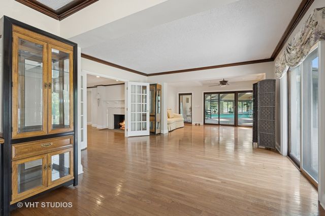 153 Algonquin Road, Barrington Hills, IL 60010