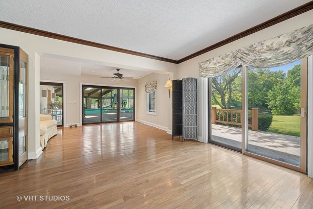 153 Algonquin Road, Barrington Hills, IL 60010