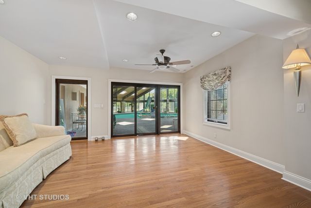 153 Algonquin Road, Barrington Hills, IL 60010