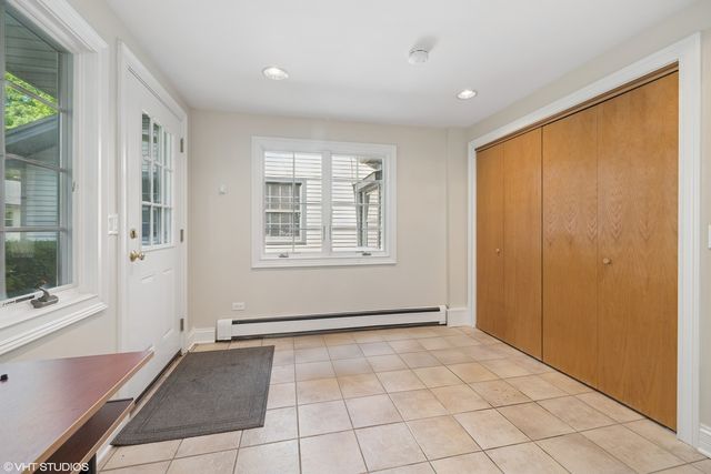 153 Algonquin Road, Barrington Hills, IL 60010