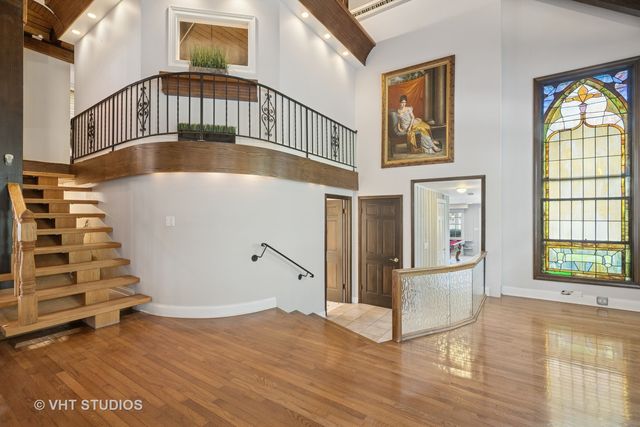 153 Algonquin Road, Barrington Hills, IL 60010