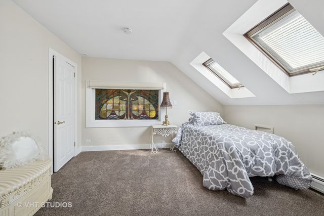 153 Algonquin Road, Barrington Hills, IL 60010