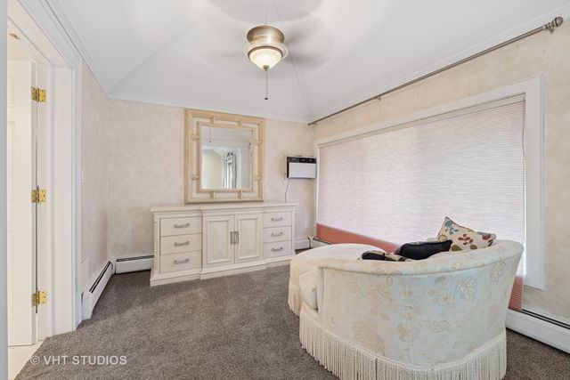 153 Algonquin Road, Barrington Hills, IL 60010