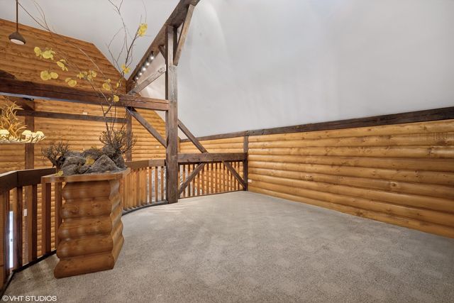 153 Algonquin Road, Barrington Hills, IL 60010