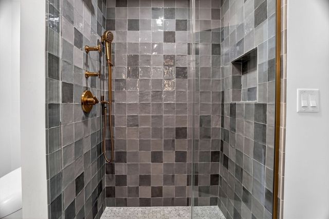 27 Wellington Ln, Belmont, MA 02478