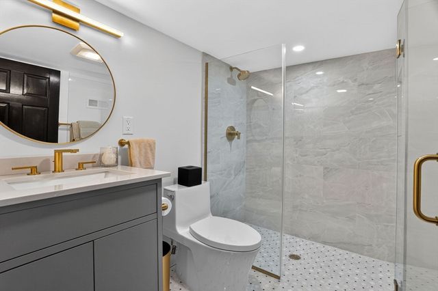 27 Wellington Ln, Belmont, MA 02478