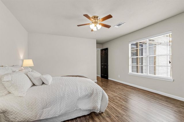 7911 Heathrow Lane, Spring, TX 77379