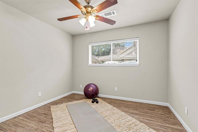 7911 Heathrow Lane, Spring, TX 77379