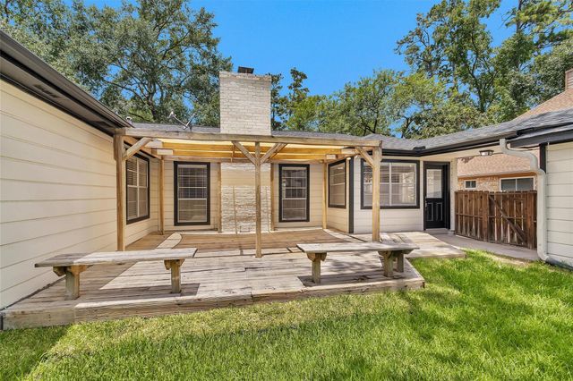 7911 Heathrow Lane, Spring, TX 77379