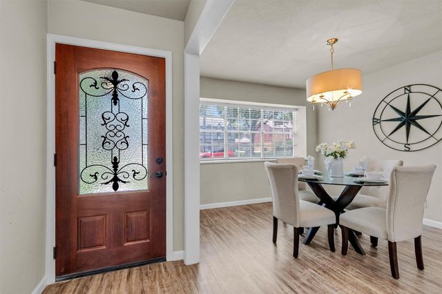 7911 Heathrow Lane, Spring, TX 77379