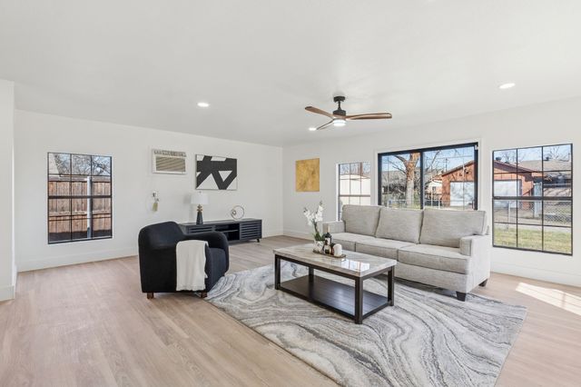 3716 Ovid Avenue, Dallas, TX 75224