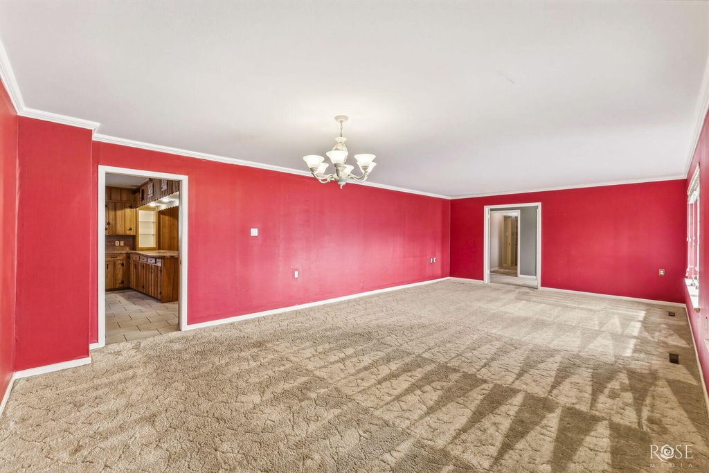 Image 11 of property listing at 2504 Douglas Drive, San Angelo, TX 76904