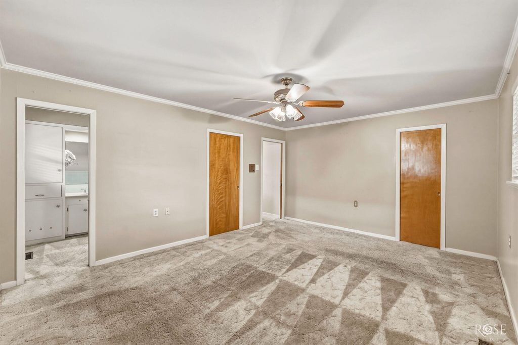 Image 17 of property listing at 2504 Douglas Drive, San Angelo, TX 76904