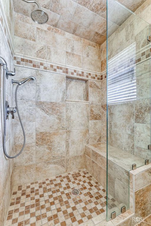 Image 19 of property listing at 2504 Douglas Drive, San Angelo, TX 76904