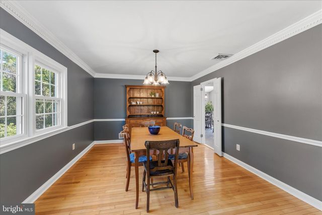 40719 WOODSIDE PL, Leesburg, VA 20175