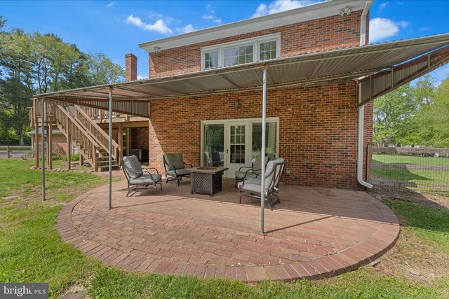 40719 WOODSIDE PL, Leesburg, VA 20175