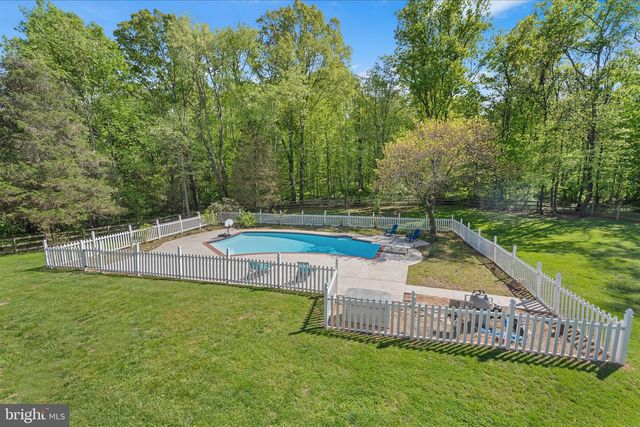 40719 WOODSIDE PL, Leesburg, VA 20175
