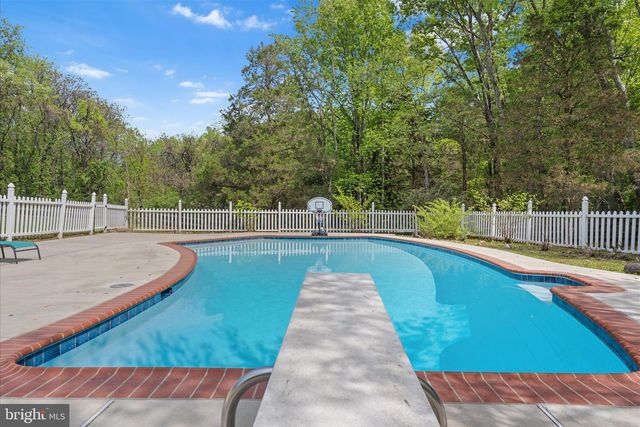 40719 WOODSIDE PL, Leesburg, VA 20175