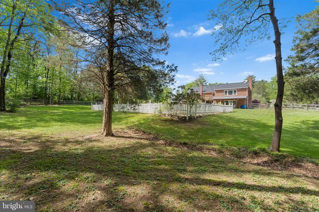 40719 WOODSIDE PL, Leesburg, VA 20175