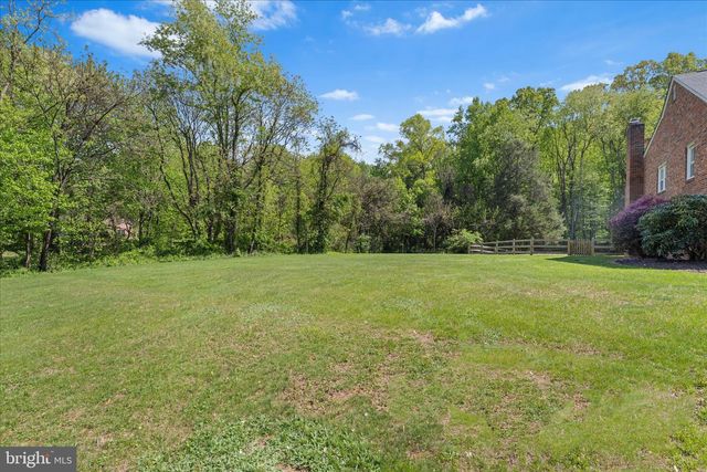 40719 WOODSIDE PL, Leesburg, VA 20175
