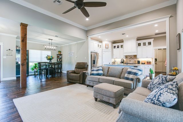 4525 Old Stone Drive, San Angelo, TX 76904