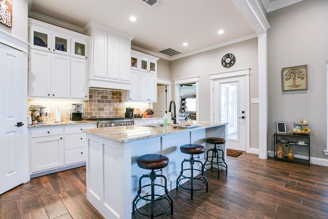 4525 Old Stone Drive, San Angelo, TX 76904