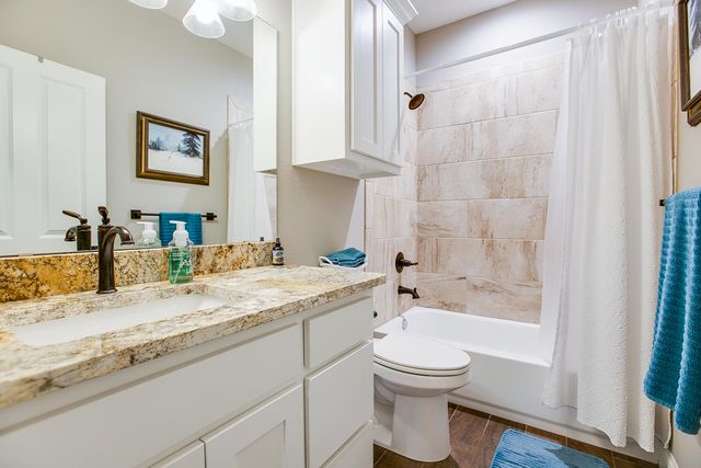 4525 Old Stone Drive, San Angelo, TX 76904