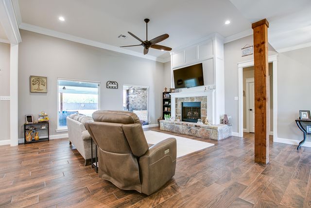 4525 Old Stone Drive, San Angelo, TX 76904