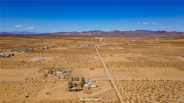 8980 W Mission Lane, Dolan Springs, AZ 86441