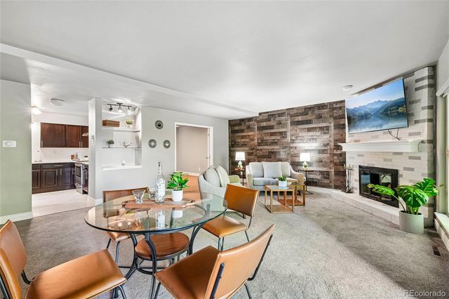 6305 W 6th Avenue D10, Denver, CO 80214