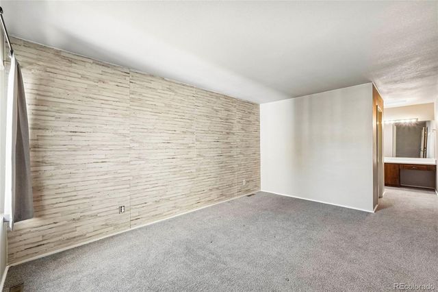 6305 W 6th Avenue D10, Denver, CO 80214