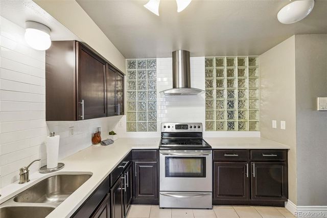 6305 W 6th Avenue D10, Denver, CO 80214