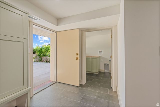518 E 11TH AVE, Salt Lake City, UT 84103